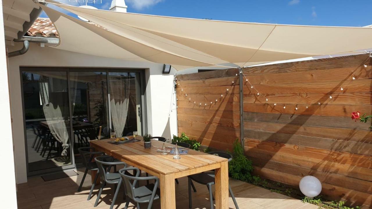 Saint-Clément-des-Baleines Relocation Vacances De La Cote Sauvage מראה חיצוני תמונה